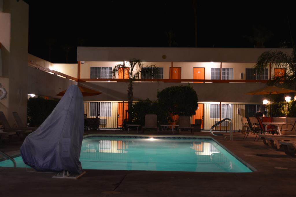 Musicland Hotel Palm Springs Exteriör bild